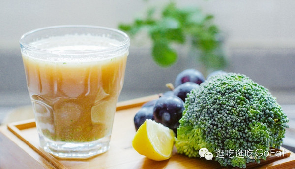 食谱果蔬榨汁的做法_果蔬榨汁食谱_食谱果蔬榨汁图片